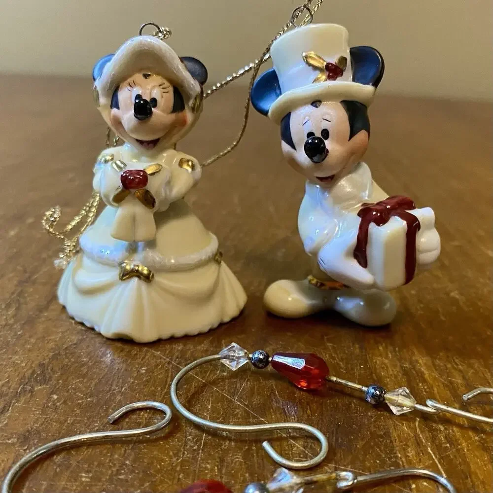 Disney pair micky